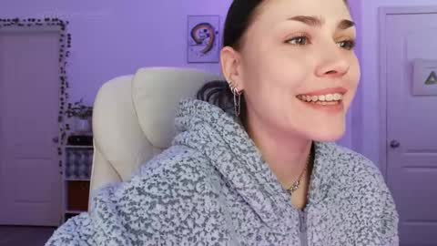 Sadie Renee  online show from 17, 10, 2025