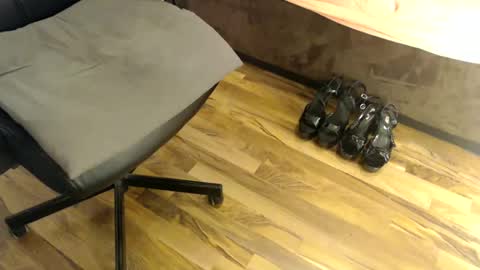 sadisfaction online show from 5, 2, 2025