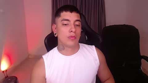 saenz_hotx online show from 8, 1, 2025