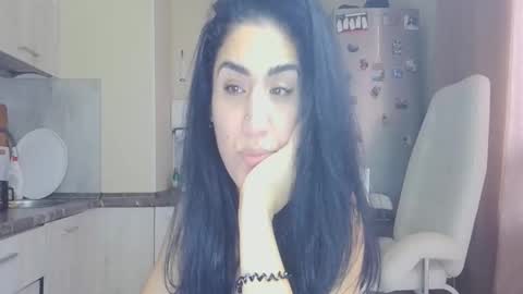 Queen online show from 11, 11, 2025
