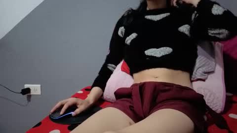 Safiro Queen online show from 2, 4, 2026