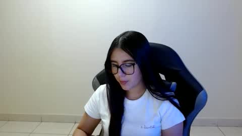 Sahaliefox  online show from 26, 5, 2026