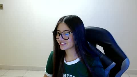 Snapshot of sahaliefox_ chatting on 26, 6, 2026 Sahaliefox online show from 26, 6, 2026