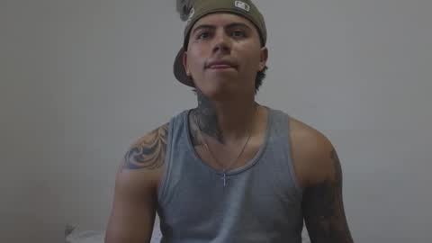 Sahara y Thiago online show from 21, 11, 2025