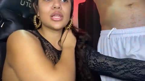 Snapshot of saharaxoxo chatting on 4, 12, 2025 Sahara online show from 4, 12, 2025