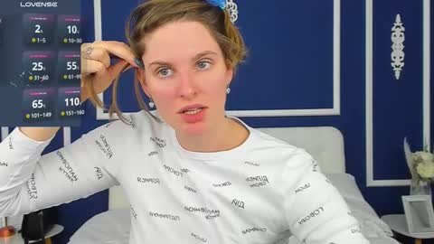 Snapshot of saidaray chatting on 22, 10, 2025 Adel online show from 22, 10, 2025