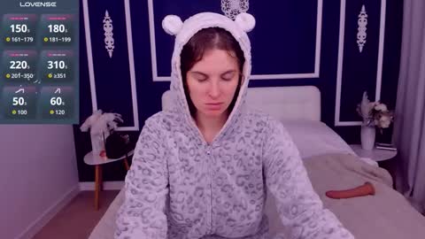 Snapshot of saidaray chatting on 29, 11, 2025 Adel online show from 29, 11, 2025