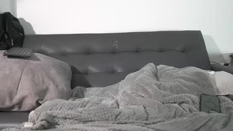 saimon  online show from 1, 11, 2025