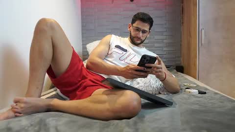 saimon  online show from 15, 7, 2026