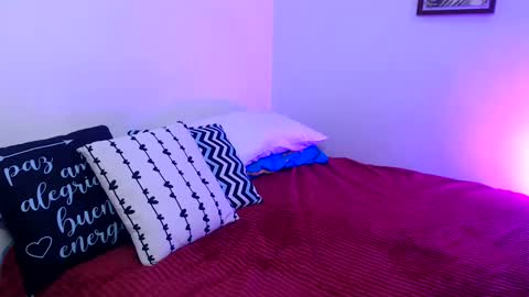 Sarah online show from 12, 12, 2024