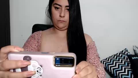 Sarah online show from 4, 3, 2025