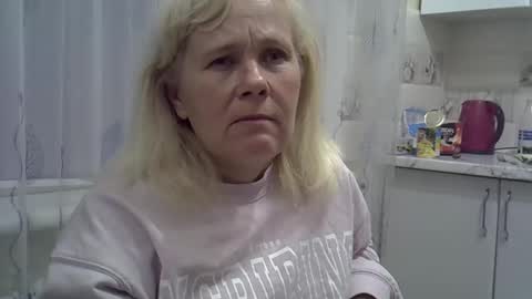 Snapshot of sakura_blonde chatting on 16, 12, 2024 sakura_blonde online show from 16, 12, 2024