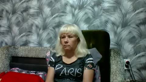 Snapshot of sakura_blonde chatting on 29, 10, 2025 sakura_blonde online show from 29, 10, 2025