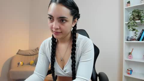 Sakura Harper online show from 1, 3, 2025