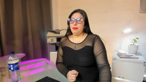 Snapshot of sally_dvine chatting on 24, 6, 2026 Sally online show from 24, 6, 2026