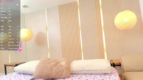 Snapshot of sally_rosses chatting on 4, 2, 2025 sally rosses online show from 4, 2, 2025