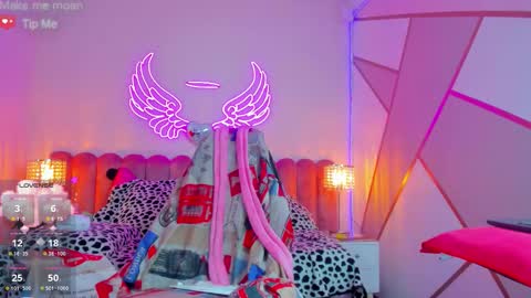 Snapshot of sallybrown_ chatting on 5, 11, 2025 miss Sally online every night from 1am to 8am Colombia time online show from 5, 11, 2025