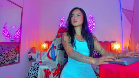 Snapshot of sallybrown_ chatting on 15, 12, 2025 miss Sally online every night from 1am to 8am Colombia time online show from 15, 12, 2025