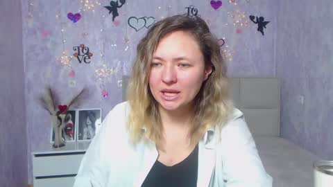 Snapshot of sallyverda chatting on 19, 2, 2025 Sally online show from 19, 2, 2025