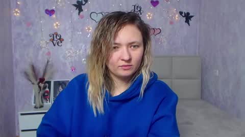 Snapshot of sallyverda chatting on 21, 2, 2025 Sally online show from 21, 2, 2025