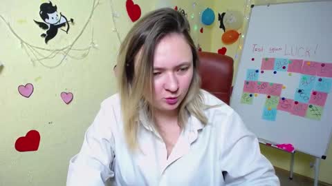 Snapshot of sallyverda chatting on 23, 2, 2025 Sally online show from 23, 2, 2025