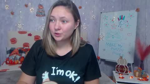 Snapshot of sallyverda chatting on 24, 11, 2025 Sally online show from 24, 11, 2025