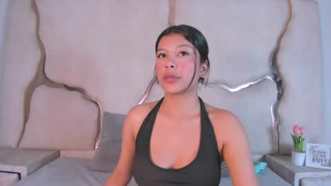 salmaportman_ online show from 4, 8, 2026