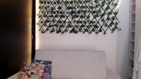 Salome online show from 9, 9, 2025