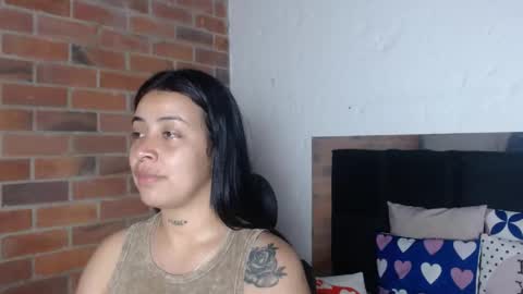Snapshot of salome__hills chatting on 23, 4, 2026 online show from 23, 4, 2026