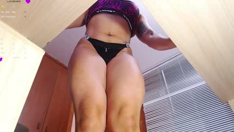Snapshot of salome_sw chatting on 5, 10, 2025 SAMANTHA online show from 5, 10, 2025