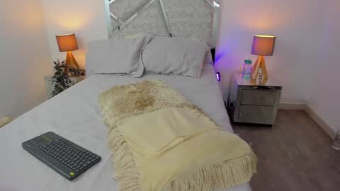 Snapshot of salomedyla chatting on 17, 12, 2024 salomedyla online show from 17, 12, 2024