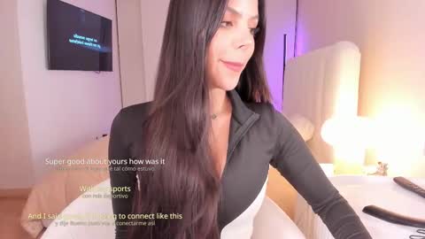 Snapshot of salomee_11 chatting on 20, 9, 2025 salo online show from 20, 9, 2025