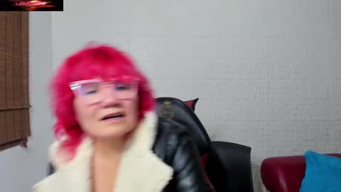 Salomee diazz online show from 17, 2, 2025