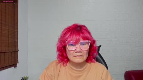 Salomee diazz online show from 21, 2, 2025