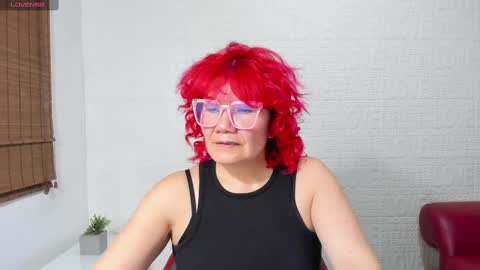 Salomee diazz online show from 5, 3, 2025