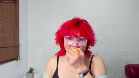 Salomee diazz online show from 5, 3, 2025