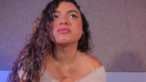 Salome Ferreira online show from 14, 10, 2025