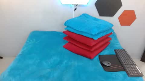 martina online show from 16, 2, 2025