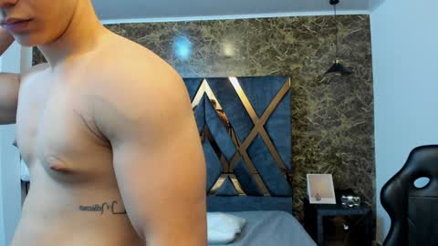 Snapshot of salvatore_damore chatting on 3, 1, 2025 SALVATORE online show from 3, 1, 2025