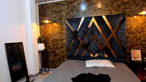 Snapshot of salvatore_damore chatting on 22, 1, 2025 SALVATORE online show from 22, 1, 2025