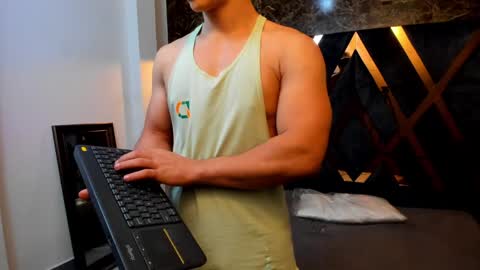 Snapshot of salvatore_damore chatting on 30, 1, 2025 SALVATORE online show from 30, 1, 2025