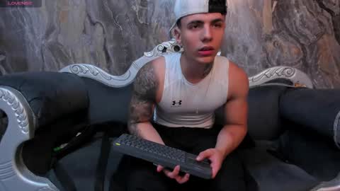 Snapshot of salvatore_damore chatting on 18, 9, 2025 SALVATORE online show from 18, 9, 2025