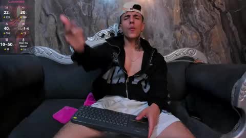 Snapshot of salvatore_damore chatting on 18, 9, 2025 SALVATORE online show from 18, 9, 2025