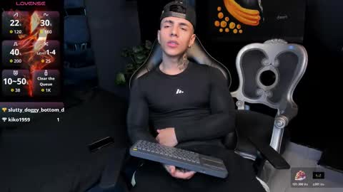 Snapshot of salvatore_damore chatting on 24, 10, 2025 SALVATORE online show from 24, 10, 2025