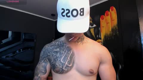 Snapshot of salvatore_damore chatting on 9, 11, 2025 SALVATORE online show from 9, 11, 2025