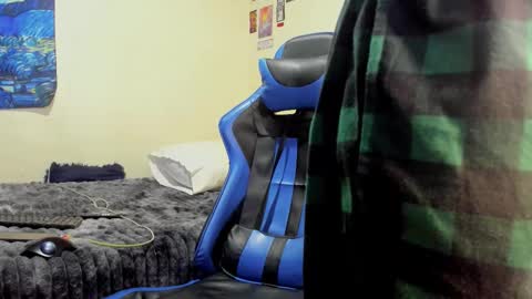   online show from 24, 10, 2025