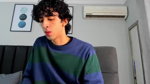 Snapshot of salvatore_monterey chatting on 21, 2, 2025 salvatore online show from 21, 2, 2025