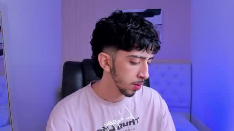 Snapshot of salvatore_monterey chatting on 24, 9, 2025 salvatore online show from 24, 9, 2025