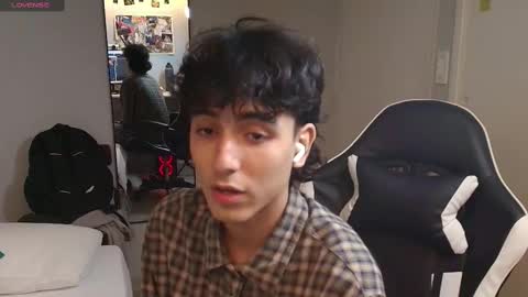 salvatore_montt online show from 11, 3, 2025