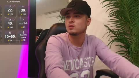 Snapshot of salvatore_muller chatting on 26, 9, 2025 Salvatore  online show from 26, 9, 2025